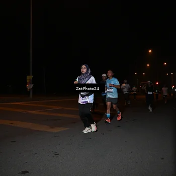 Runner Photo 7664589