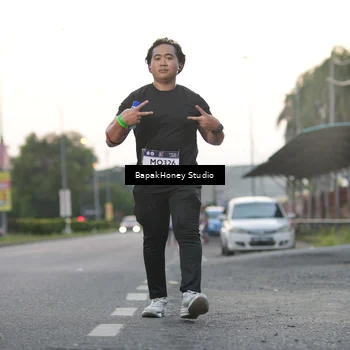 Runner Photo 7664594