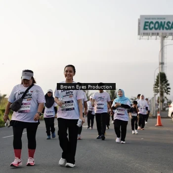 Runner Photo 7664610