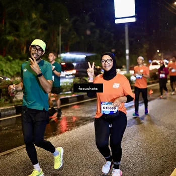 Runner Photo 7664611