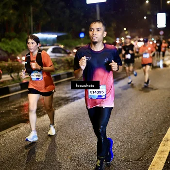 Runner Photo 7664621