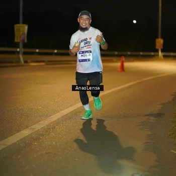 Runner Photo 7664631