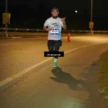 Runner Photo 7664643