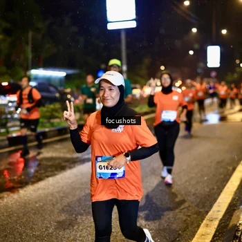 Runner Photo 7664645