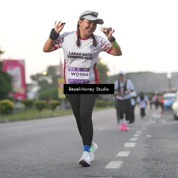 Runner Photo 7664647