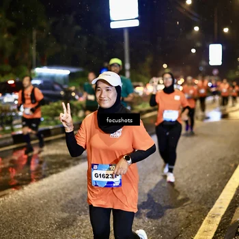 Runner Photo 7664664