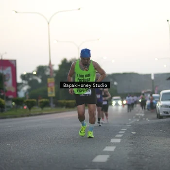 Runner Photo 7664670