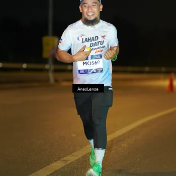 Runner Photo 7664671