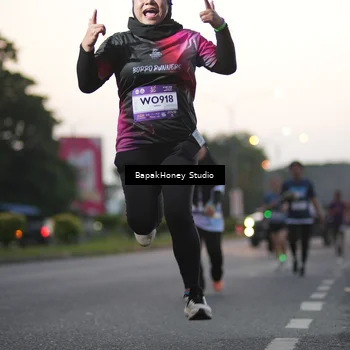 Runner Photo 7664673