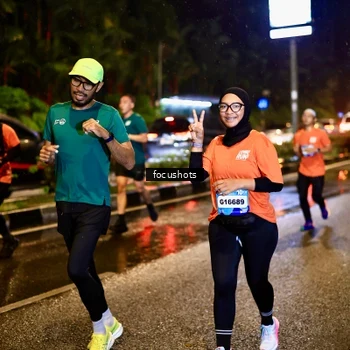 Runner Photo 7664675