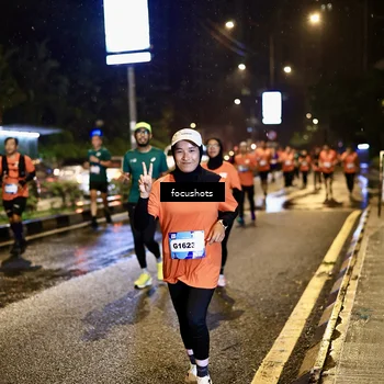 Runner Photo 7664677