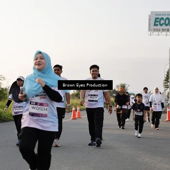 Runner Photo 7664681