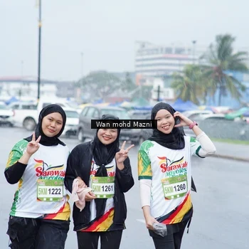 Runner Photo 7664687
