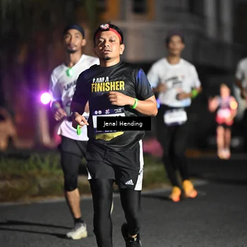 Runner Photo 7664704