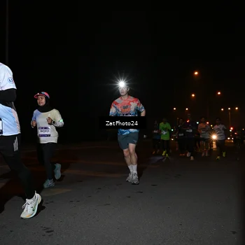 Runner Photo 7664705