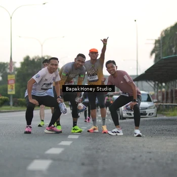 Runner Photo 7664709