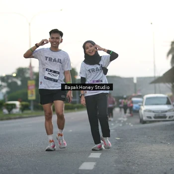Runner Photo 7664710