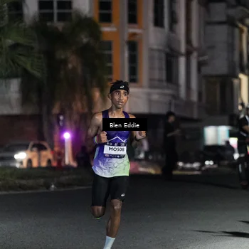 Runner Photo 7664718