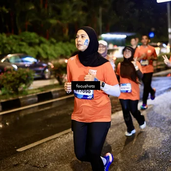 Runner Photo 7664724