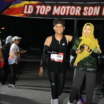 Runner Photo 7664728