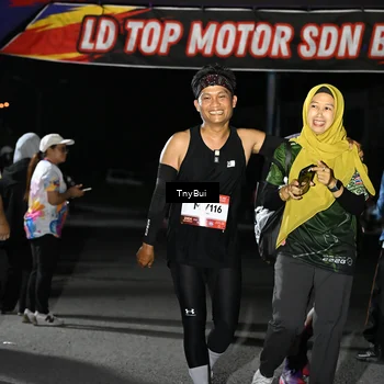 Runner Photo 7664730