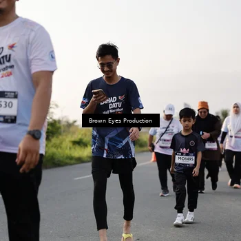 Runner Photo 7664745