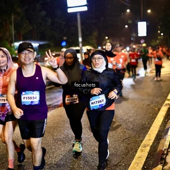 Runner Photo 7664747