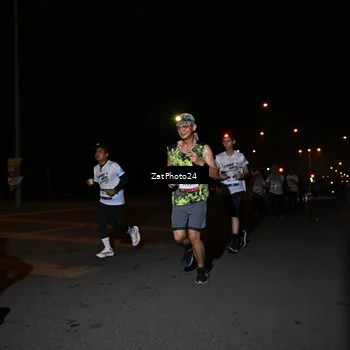 Runner Photo 7664753