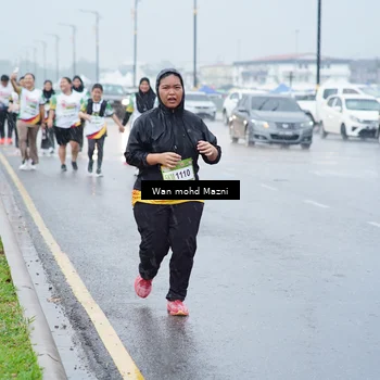 Runner Photo 7664758