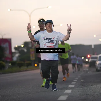 Runner Photo 7664759