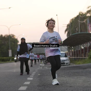 Runner Photo 7664761