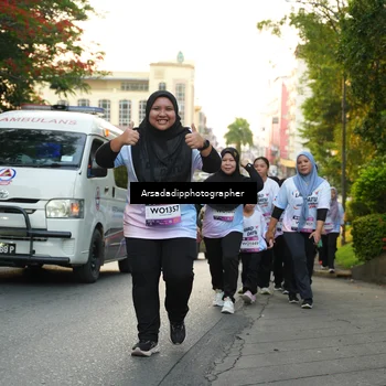 Runner Photo 7664768