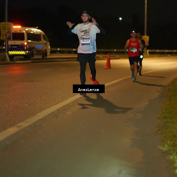 Runner Photo 7664773