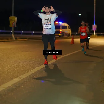 Runner Photo 7664789