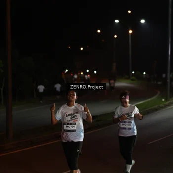 Runner Photo 7664798
