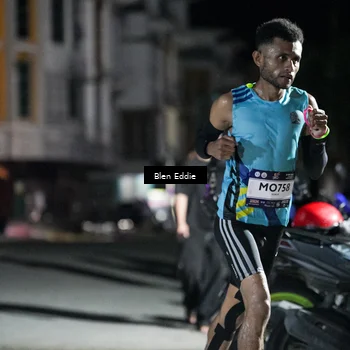 Runner Photo 7664812