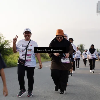 Runner Photo 7664814