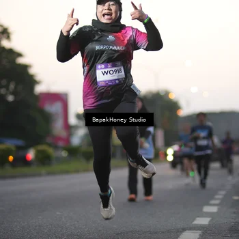 Runner Photo 7664843