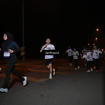 Runner Photo 7664846