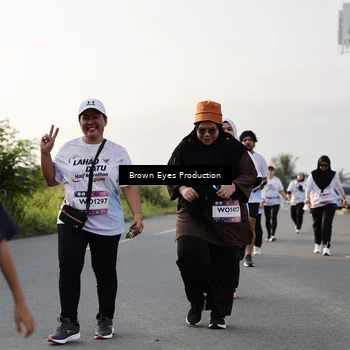 Runner Photo 7664848