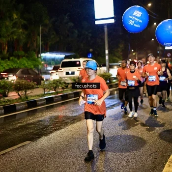 Runner Photo 7664858