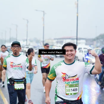 Runner Photo 7664861