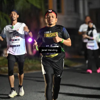 Runner Photo 7664879