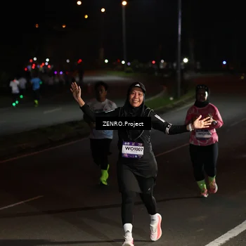 Runner Photo 7664881