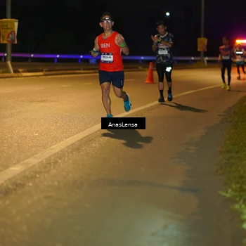 Runner Photo 7664898