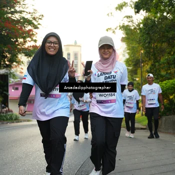 Runner Photo 7664911