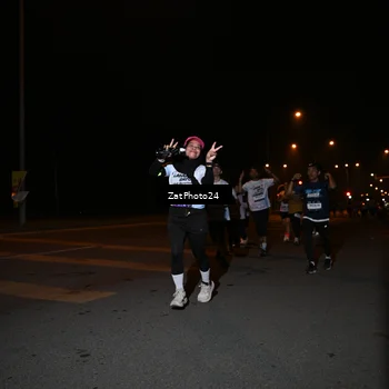 Runner Photo 7664920