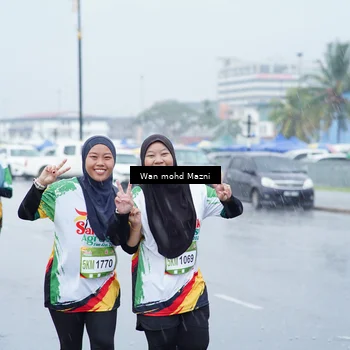 Runner Photo 7664925