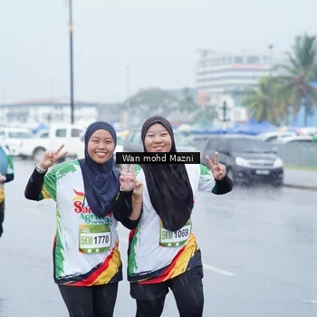 Runner Photo 7664934