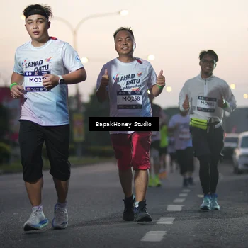 Runner Photo 7664940